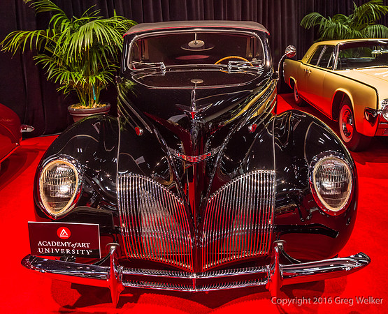 1939 Lincoln Zephy Convertible Sedan
