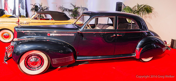 1948 Packard 180 Super Eight Sport Brougham