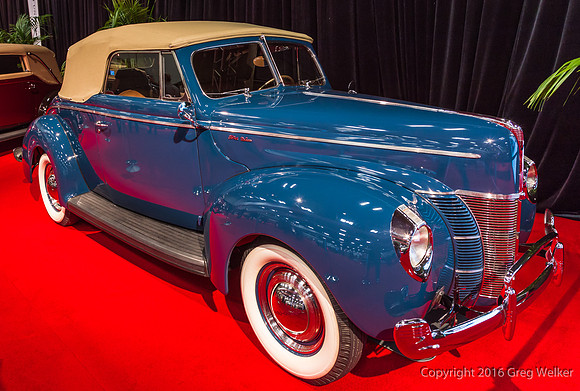 1940 Ford Deluxe Convertible Coupe
