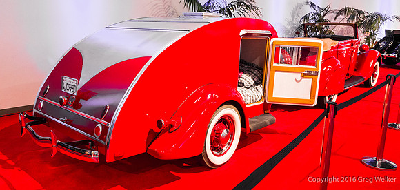 1935 Ford Deluxe Convertible Sedan And Trailer