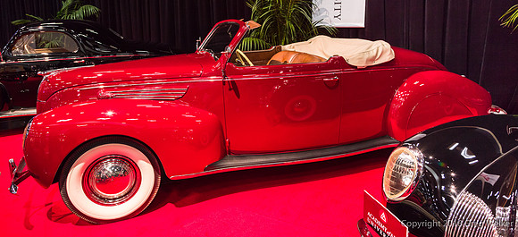 1938Lincoln Zephyr Convertible Coupe