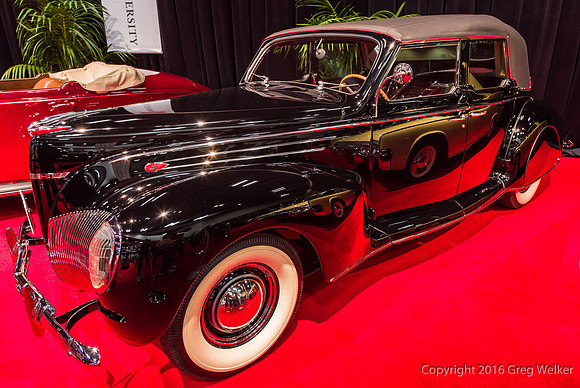 1939 Lincoln Zephy Convertible Sedan