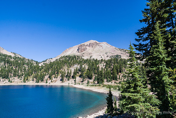 Mount Lassen & Lake Helen