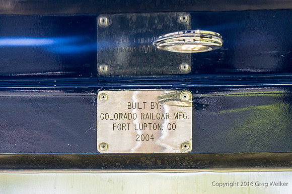 Gold Service Dome Builders Plate