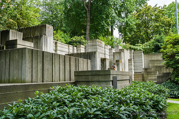 Lawrence Halprin Water Sculpture (Not Running).