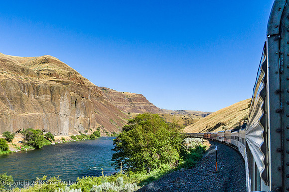 Deschutes River and Nena Creek.