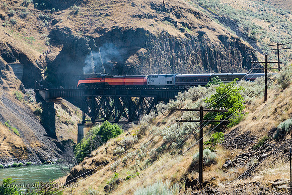 RR Bridge over the Deschutes River.