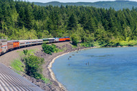 Skirting the Columbia River.