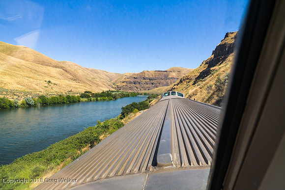 Deschutes River and Harris Island.
