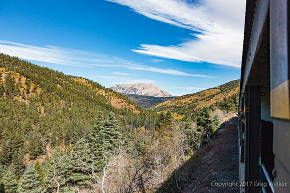 Views Going Downgrade Toward La Veta