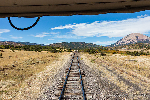 Views Going Downgrade Toward La Veta