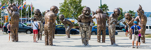 "A-maze-ing Laughter" Sculpture By Yue Minjun In Morton Park