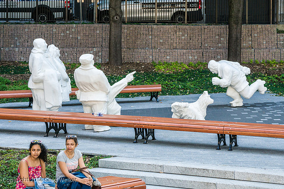 Les Touristes sculpture by Elisabeth Buffoli the Park de la Presse on Saint-Anmtoine West street.
